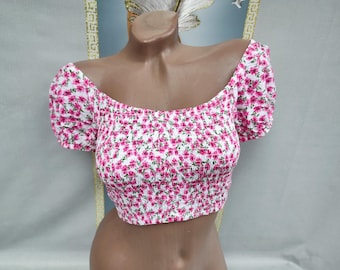 90s Viscose Women's Pink Floral Crop Top Short Puff Sleeves. Size XS.