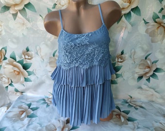 90s Vintage Womens Blue Lace Top/Tank Top Pleated. Size M.