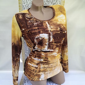 90s Vintage Women&#39;s Brown Beige Abstract Top Hippie Long Sleeve. Size S-M.
