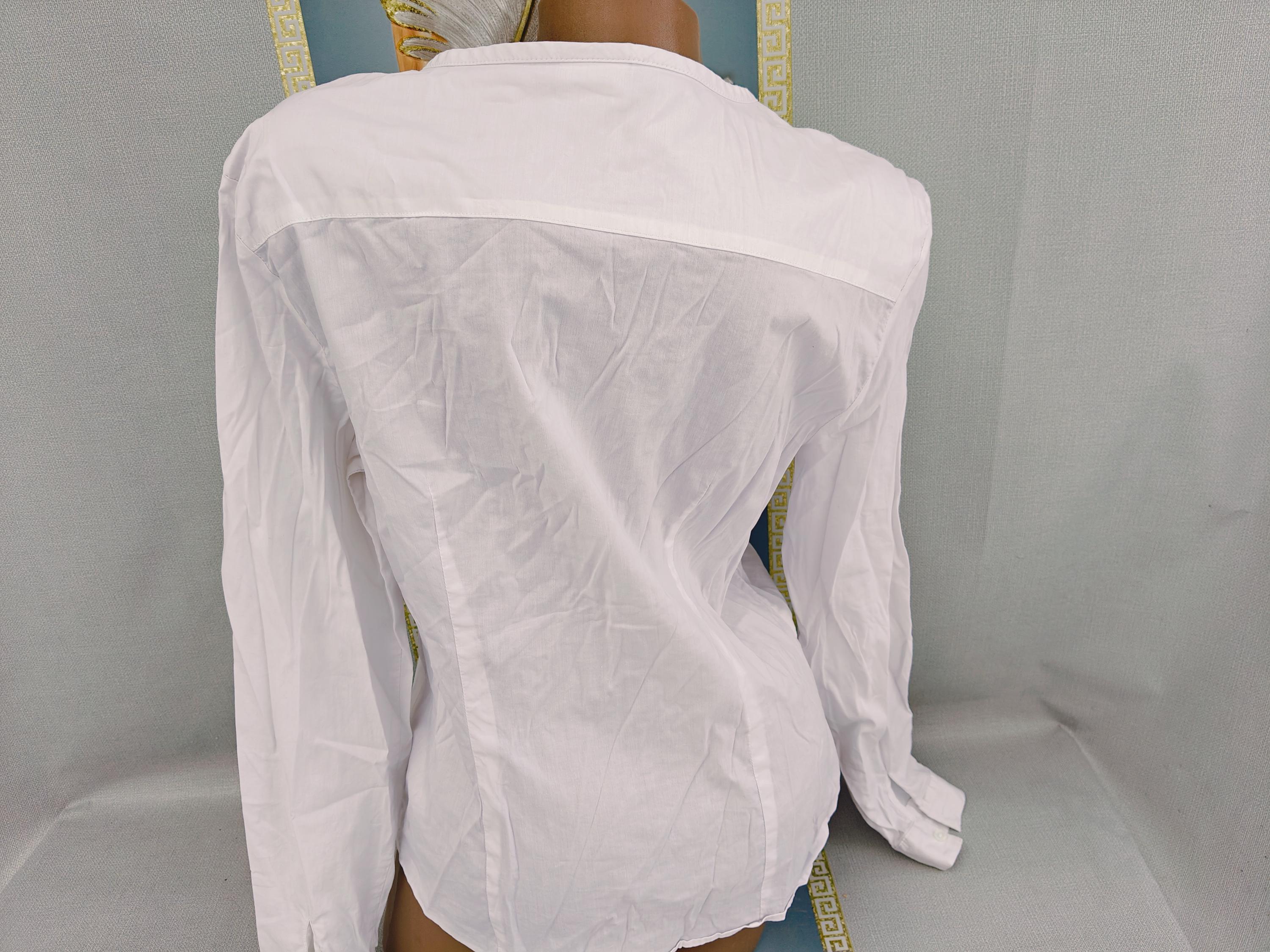 90s Cotton Women's White Ruffle Blouse Long Sleeve. Size M. - Etsy