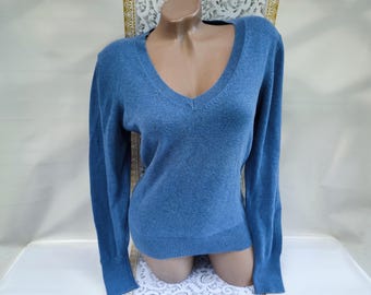 Maglione/pullover blu da donna in cotone vintage anni '90 con scollo a V e maniche lunghe. Taglia M.