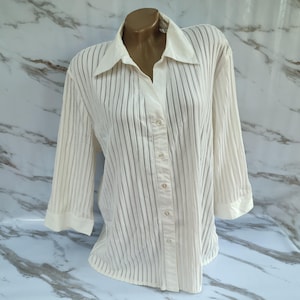90s Vintage Women&#39;s White Shiny Striped Blouse 3/4 Collar Sleeve. 3XL Size.