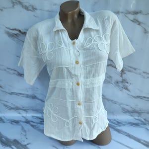 90s Vintage Cotton Women&#39;s White Lace Collar Blouse Boho Short Sleeve. M Size.