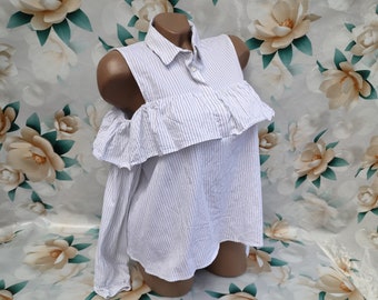 90s Vintage Cotton Women's White Stripe Ruffle Blouse Cold Shoulder Long Sleeve. Size M.