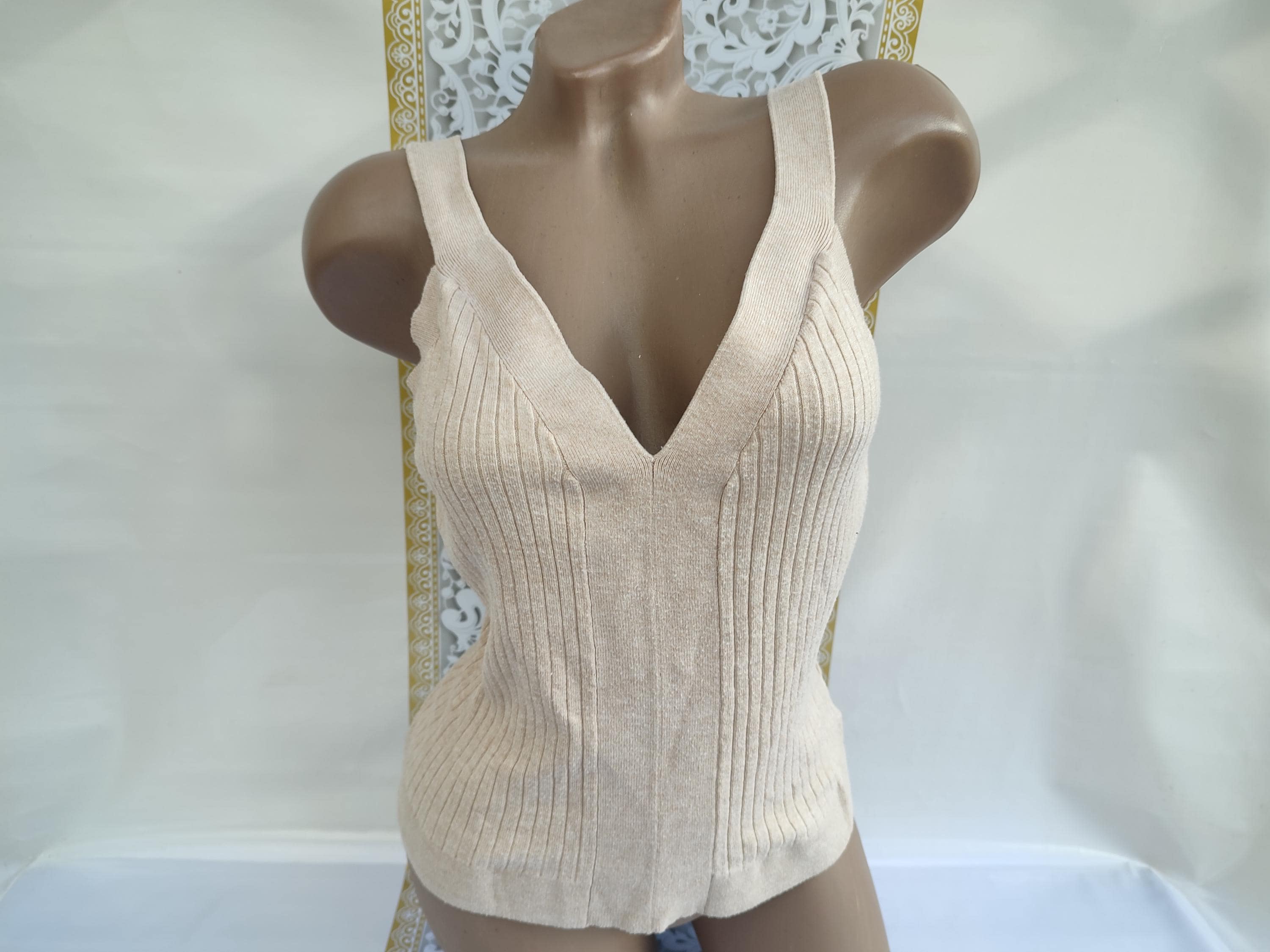 Vintage Tank Tops 90s - Etsy Canada