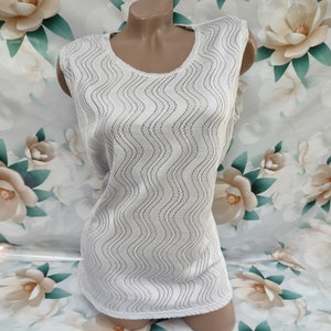 90s Vintage Viscose Women's Gray Lace Top/Tank Top With Eyelets. Size XL-2XL.