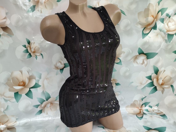 90s Vintage women's black glitter top with sequin… - image 2