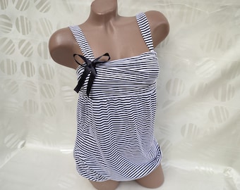 90s Vintage Womens Black White Striped Top/Tank Top. Size XS-S.