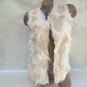 90s Vintage Womens White Beige Fur+Knitted Vest. Size S-M.