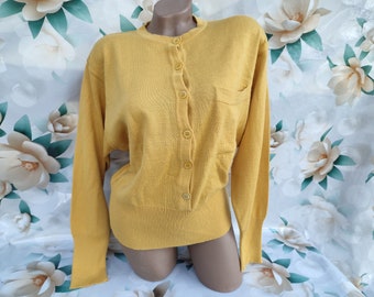 90s Vintage Lana Wool Womens Mustard Sweater/ Cardigan Button Long Sleeve. Size L-XL.