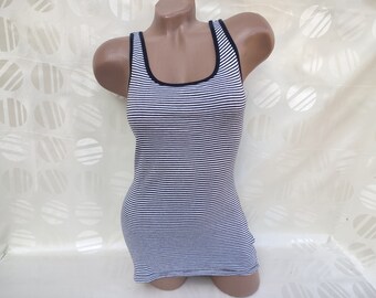 Débardeur vintage des années 90 à rayures noires et blanches pour femmes. Taille XS-S.