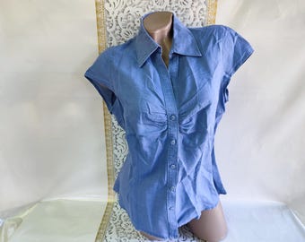 Jaren 90 vintage linnen katoen dames blauwe v-hals blouse/shirt mouwloos. Maat M.