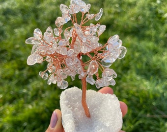 Arbre en cristal de quartz clair, arbre de pierres précieuses, remplissage de bas de Noël-arbre en cristal de quartz clair, arbre de vie, cadeau spirituel pour les amateurs de cristal