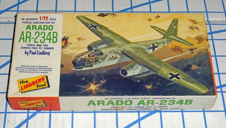 Vintage Lindberg Arado AR-234B German WWII Jet Bomber 172 Model Kit No. 439 MIB image 1