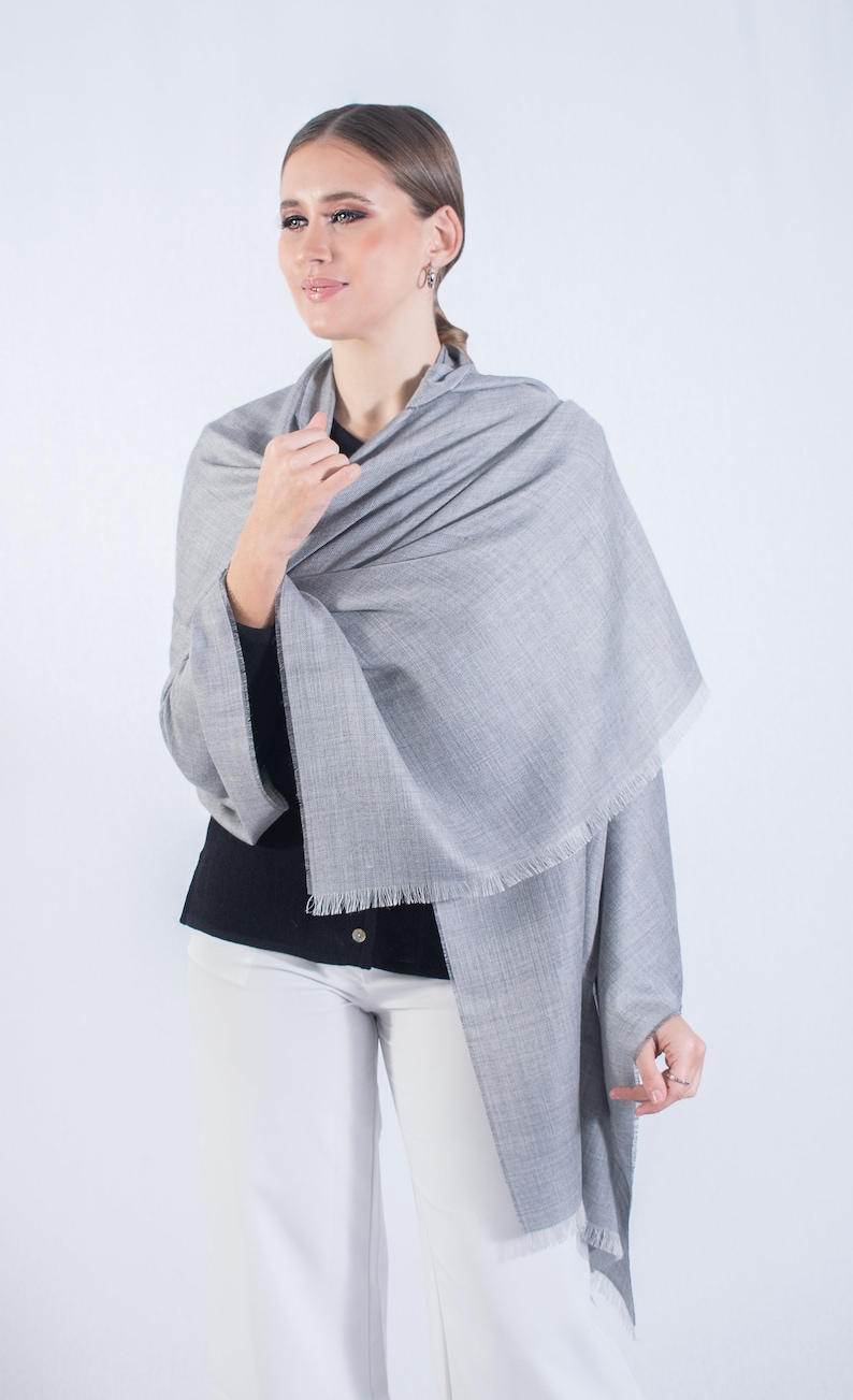 Premium alpaca stole, luxury classic pashmina, shawl for men and women, silver gray, autumn winter, scarf without fringes, soft anti-allergy wrap image 4