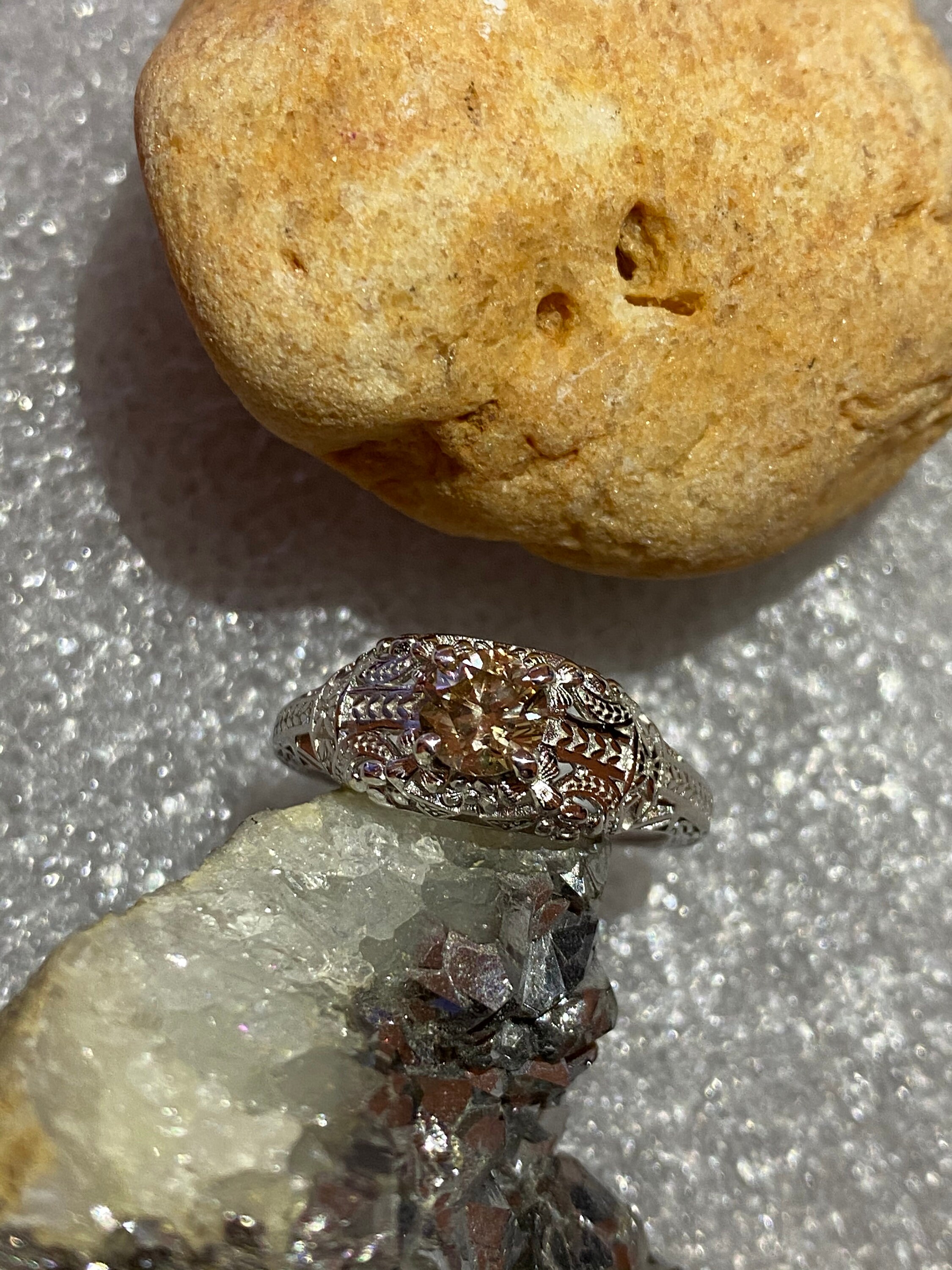 Certified 0.63 CT Natural Brownish Yellow VVS2 Diamond Etsy