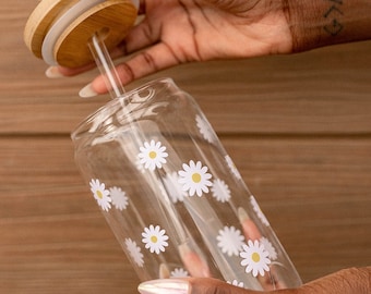 Daisy Glass Iced Coffee Cup: Floral Beer Can Tumbler with Straw & Lid