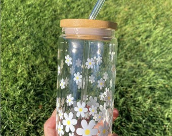 Daisy Glass Iced Coffee Cup: Floral Beer Can Glass with Bamboo Lid & Straw