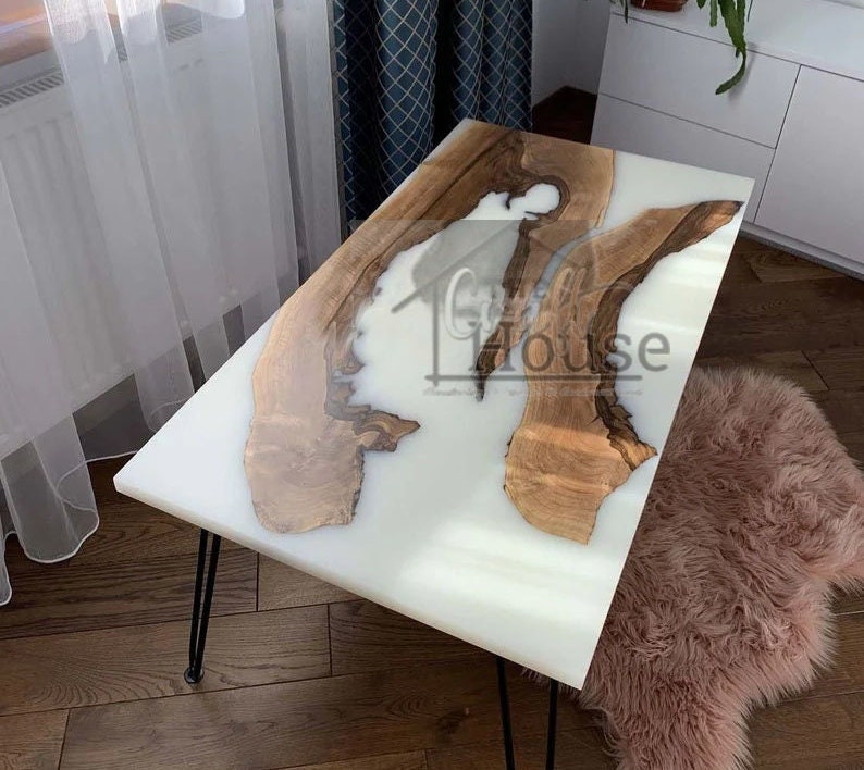 Plateau De table En noyer,