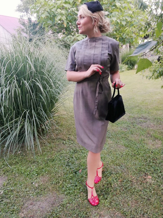 1940's 1930's Vintage original summer dress pleate