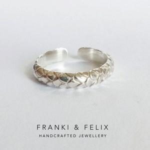 Sterling Silver Mermaid Scale Ring: Adjustable Thumb Jewelry