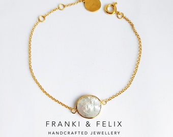 Bracelet minimaliste de perles fines, bracelet fine chaîne de perles baroques dorées, cadeau de demoiselle d'honneur pour elle, pierre de naissance de juin, cadeau de bijoux faits main