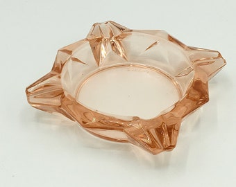 Seltener französischer Vintage Pink Luminarc Glas Aschenbecher