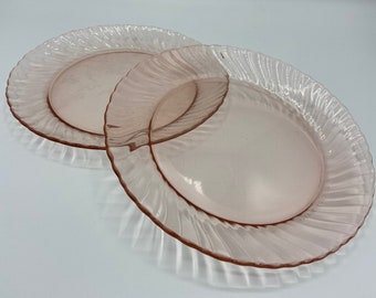 Französische Vintage rosa Glasteller von Arcroc