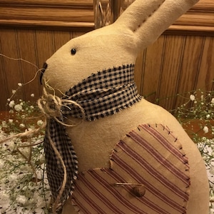 Easter decor, spring decor, primitive spring decor, primitive bunny decor, prim Easter decor