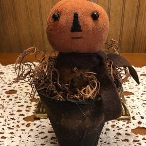 Primitive Halloween, primitive pumpkin decor, primitive Halloween decor, Halloween decor, fall decor, primitive fall decor