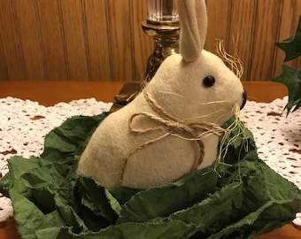 Primitive bunny decor, primitive spring decor, primitive farmhouse decor, farmhouse spring decor, primitive Easter decor, handmade easter