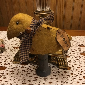 Primitive farmhouse chick, primitive chick, primitive Easter decor, primitive spring decor, primitive farmhouse spring decor
