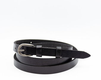 Ceinture skinny en cuir noir, Ceinture en cuir, Ceinture en cuir véritable, Ceinture femme, Ceinture en cuir pour femmes, Ceinture noire, Cadeau pour elle, Cadeau pour femmes