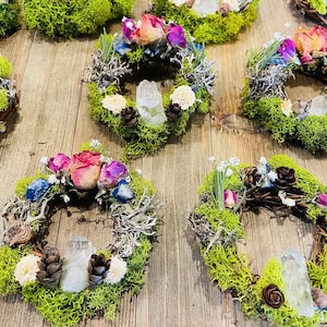 Mini Floral Crystal Wreath: Natural Herbs & Moss, Cottage Decor