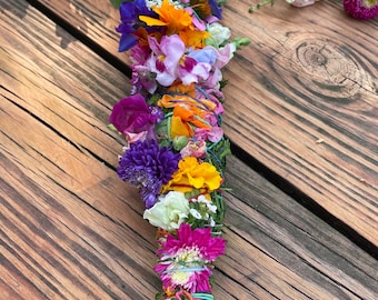 Floral Smudging Wands/Made to order Floral and Herbal Bundles/Wild Foraged Herbal Bundles/Natural Incense/Energy Healing & Cleansing Bundles