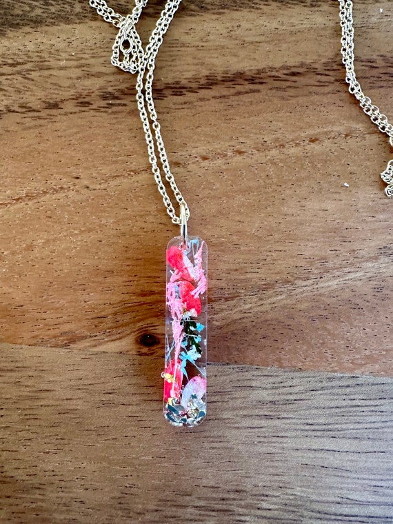 Wildflower Resin Pendent Necklace