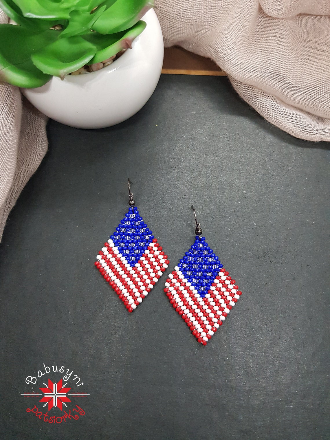 American Flag earrings Patriotic beaded earrings 4th of July  Etsy