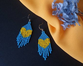 Blue yellow beaded earrings Hearts beaded earrings Tiny beaded earrings Ukrainian colors jewelry Fringe small bead earrings Ukrainian artis