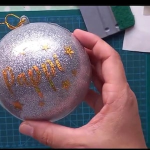 Etichette nomi in vinile adesivo, personalizzazione palline di natale, creazione ornamenti natalizi, buon Natale, fai da te,