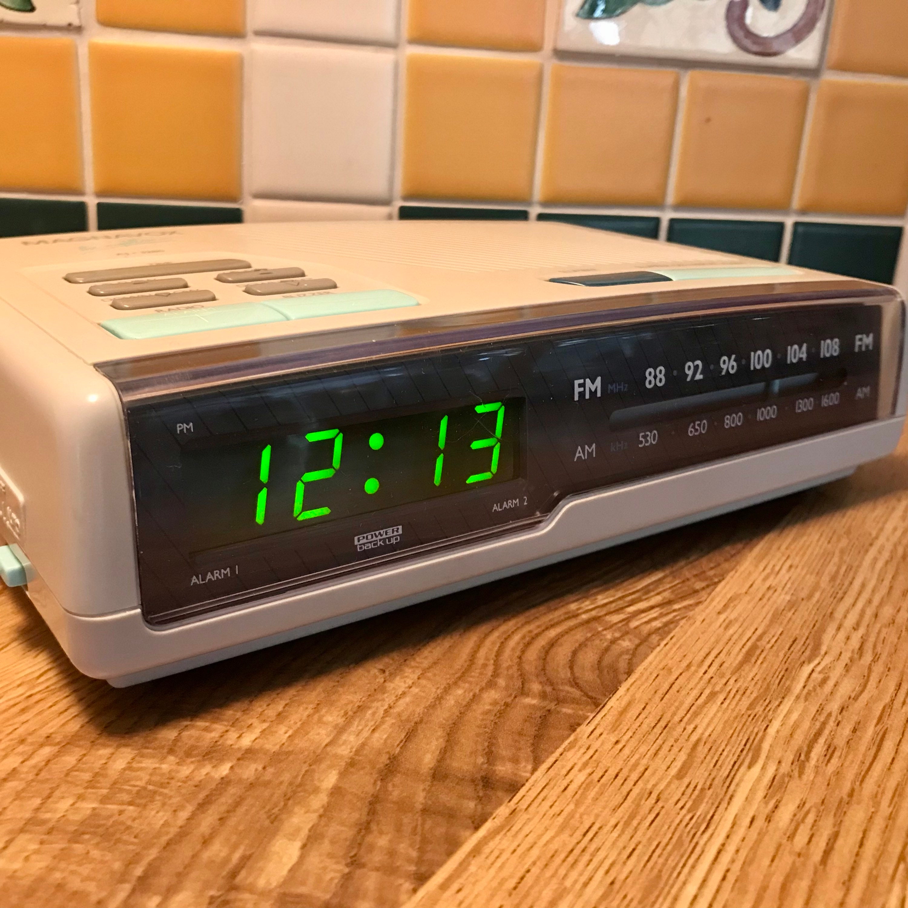 90s Magnavox Nightline Series Digital Alarm Clock Radio Etsy