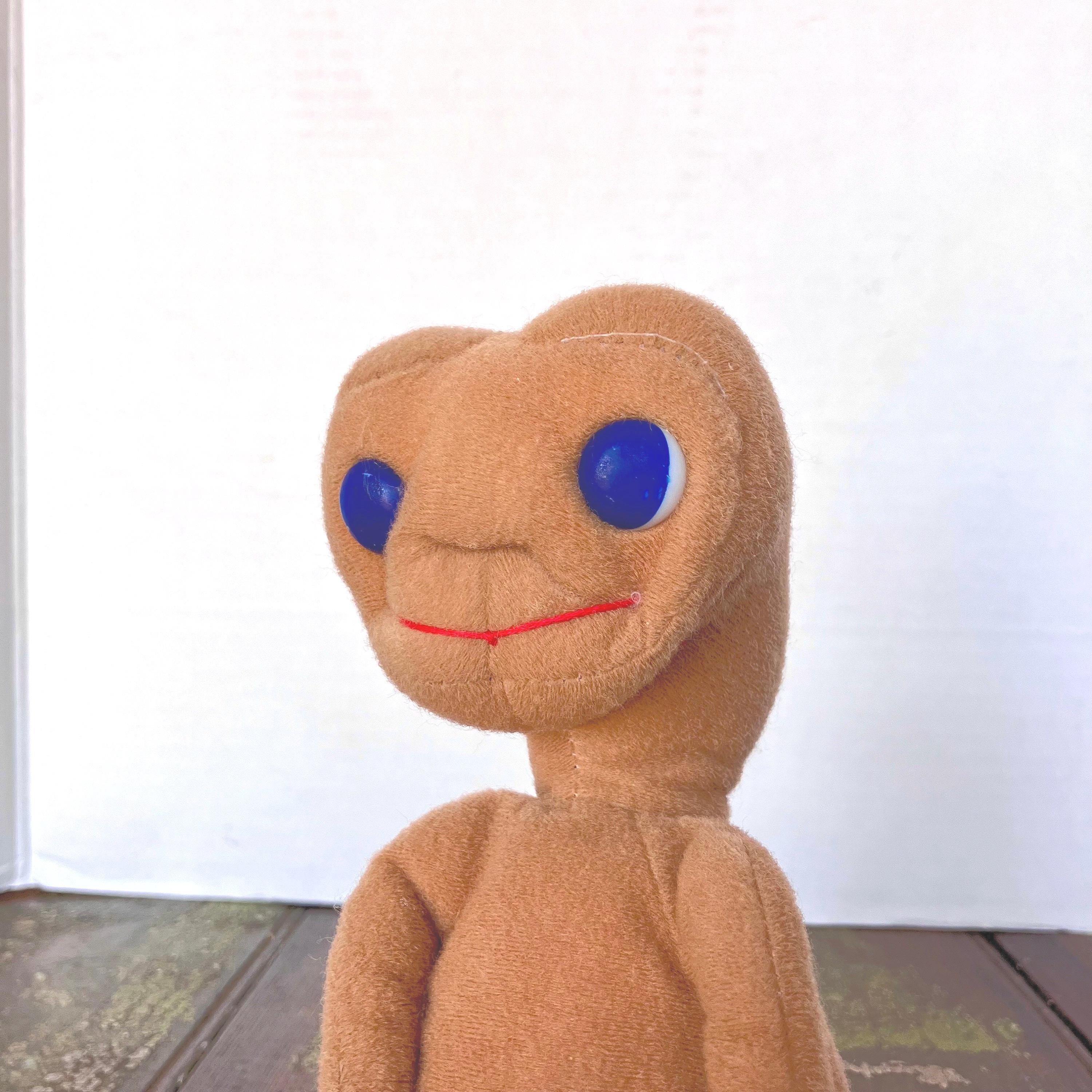 Et by Showtime - Etsy
