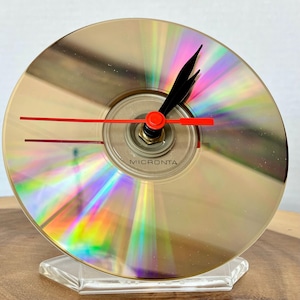 New in Box VINTAGE MICRONTA compact disc alarm clock battery operated