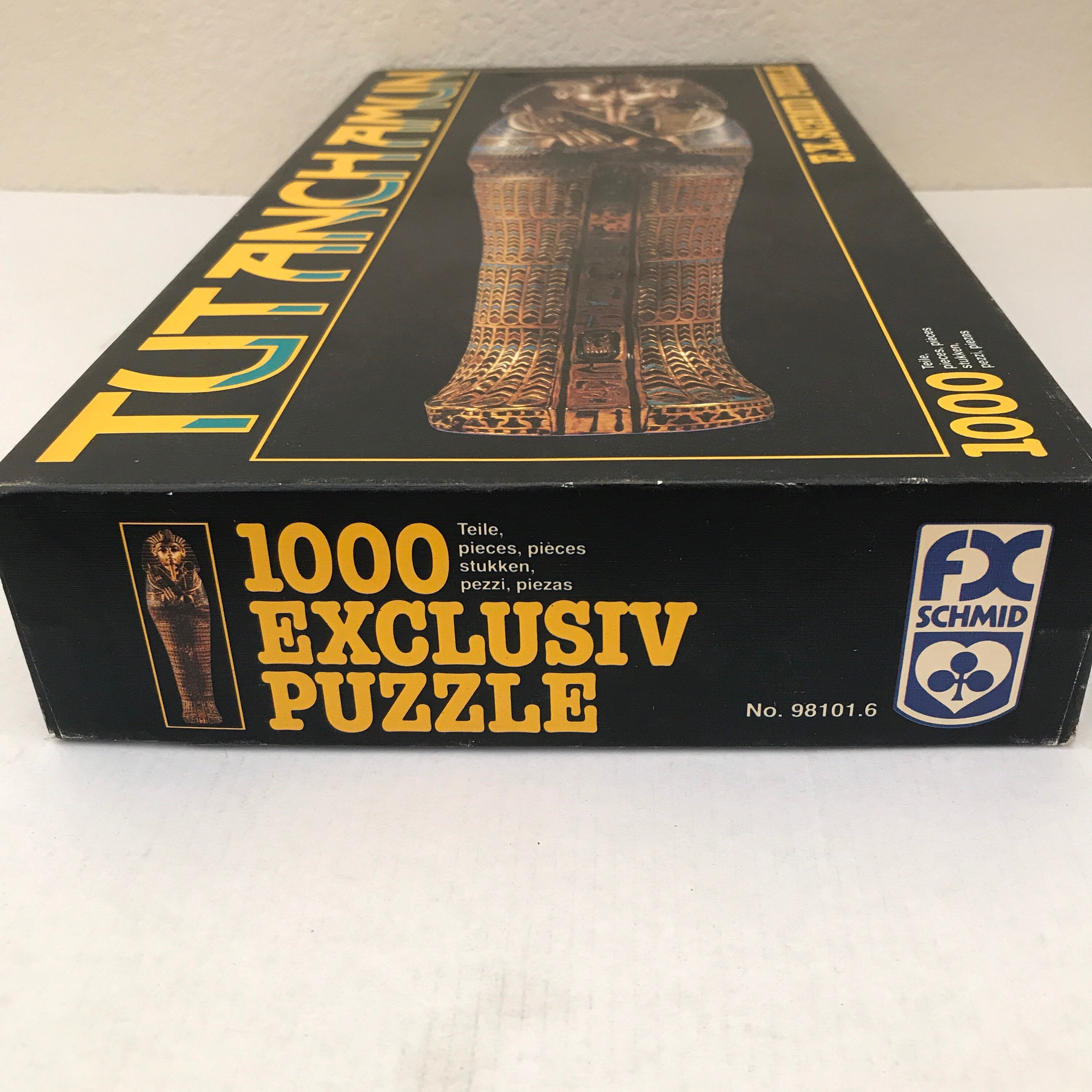 Puzzle vintage STAR TREK - The next generation - 1000 pièces - FX Schmid Puzzle vintage STAR TREK - The next generation - 1000 pièces - FX Schmid