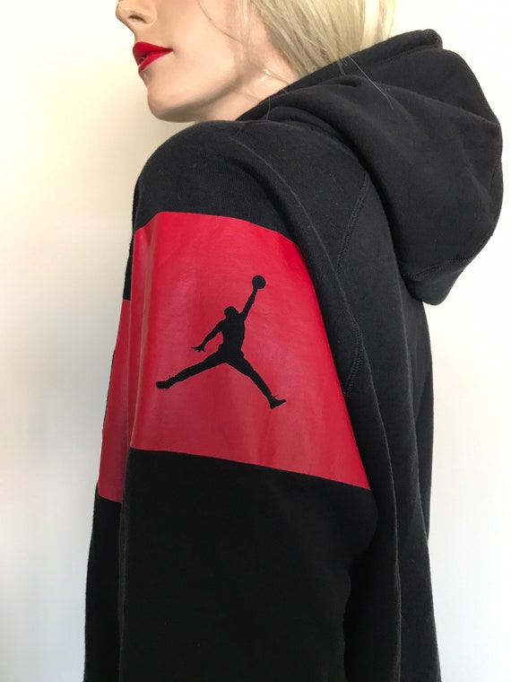 Black and red jordan sweatshirt 2025