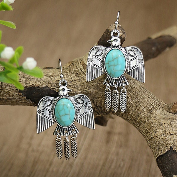 Vintage Ethnic Turquoise Earrings thunderbird style totem pole