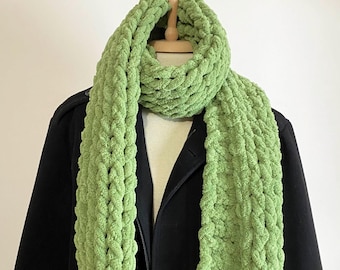 Green Extra Long Chunky Knit Scarf - Winter Scarf, Cozy Accessories