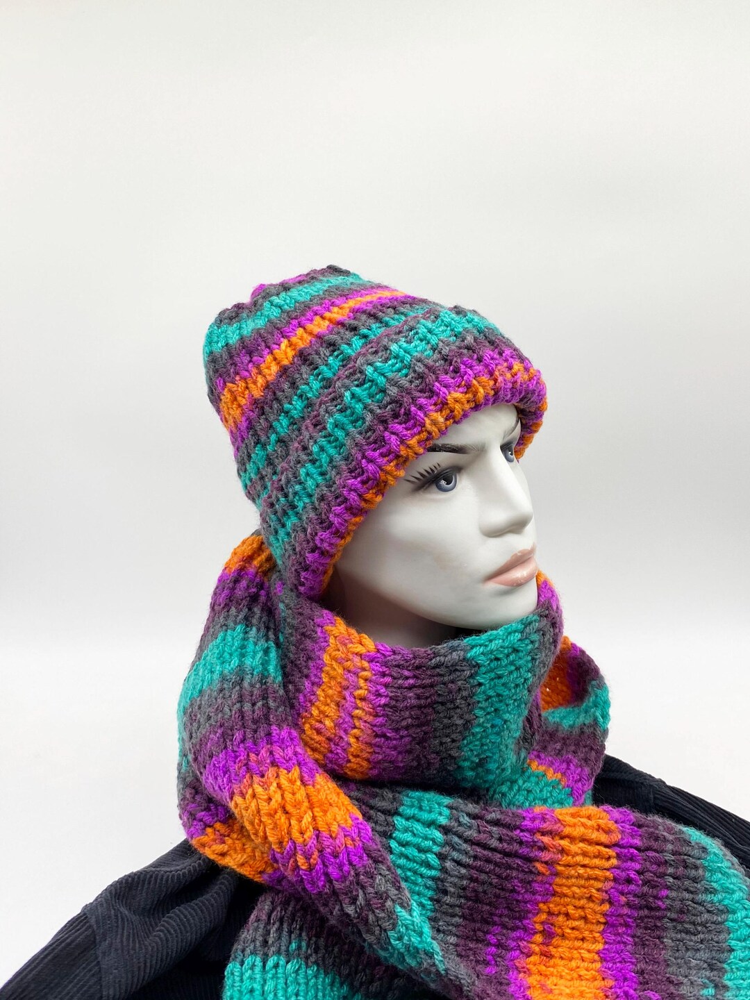 Multicolor Knitted Chunky Beanie and Scarf: Cozy Unisex  display picture 3
