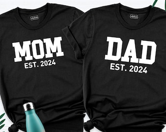 Mom Dad Est Tshirt New Mama Dada Matching Tee Custom Mommy and Daddy Apparel Tshirt, Pregnancy Announcement Outfit, Personalized Parents Tee