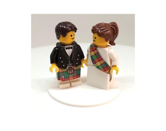 ScotFig® Bride & Groom Cake Topper with your family tartan(s) on LEGO® Minifigs