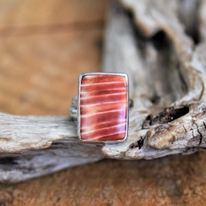 Spiny Oyster Ring - Sterling Silver - Size: 6